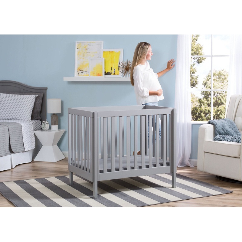 Bennington Elite Mini Crib with Mattress