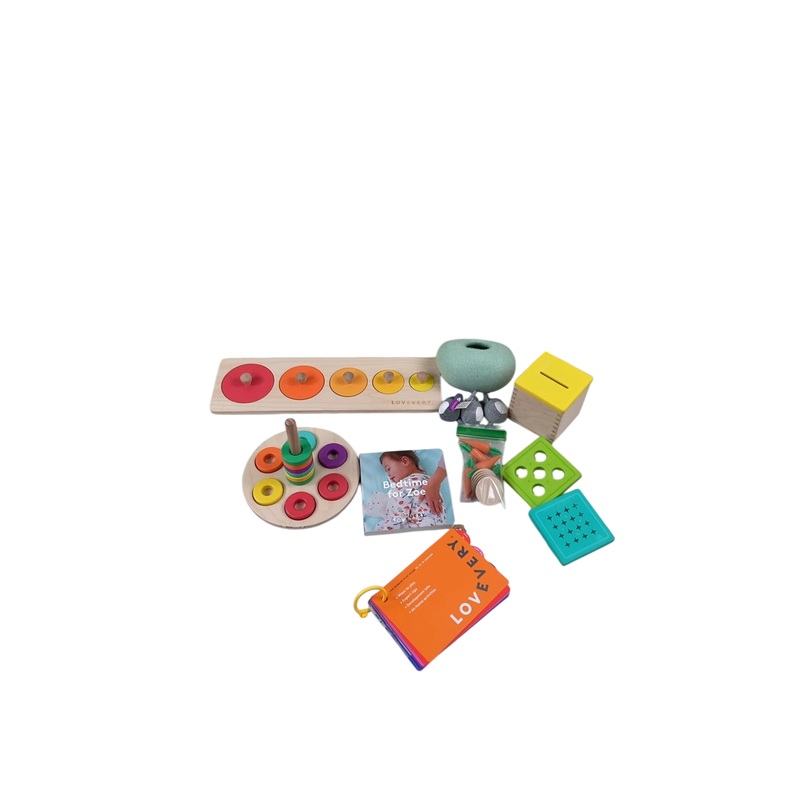 Lovevery The Babbler Play Kit