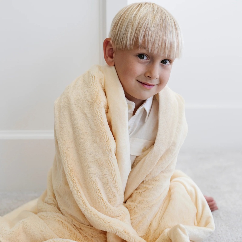 Chiffon Lush Blanket – Toddler