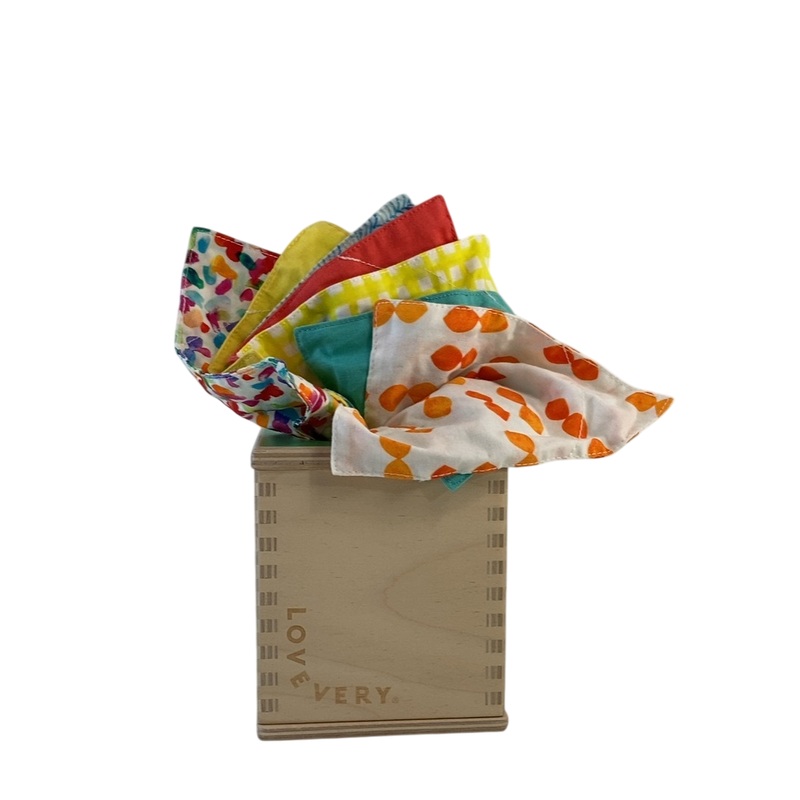 Lovevery Magic Tissue Box and Tissues