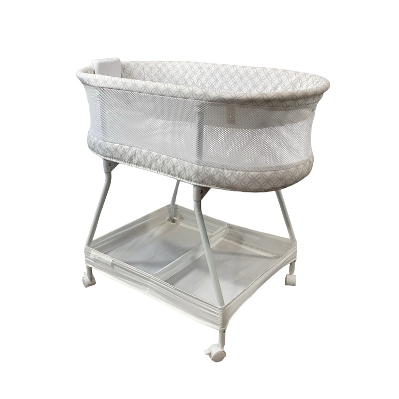 Delta Children Sweet Dreams Bassinet with Airflow Mesh, Grey Infinity
