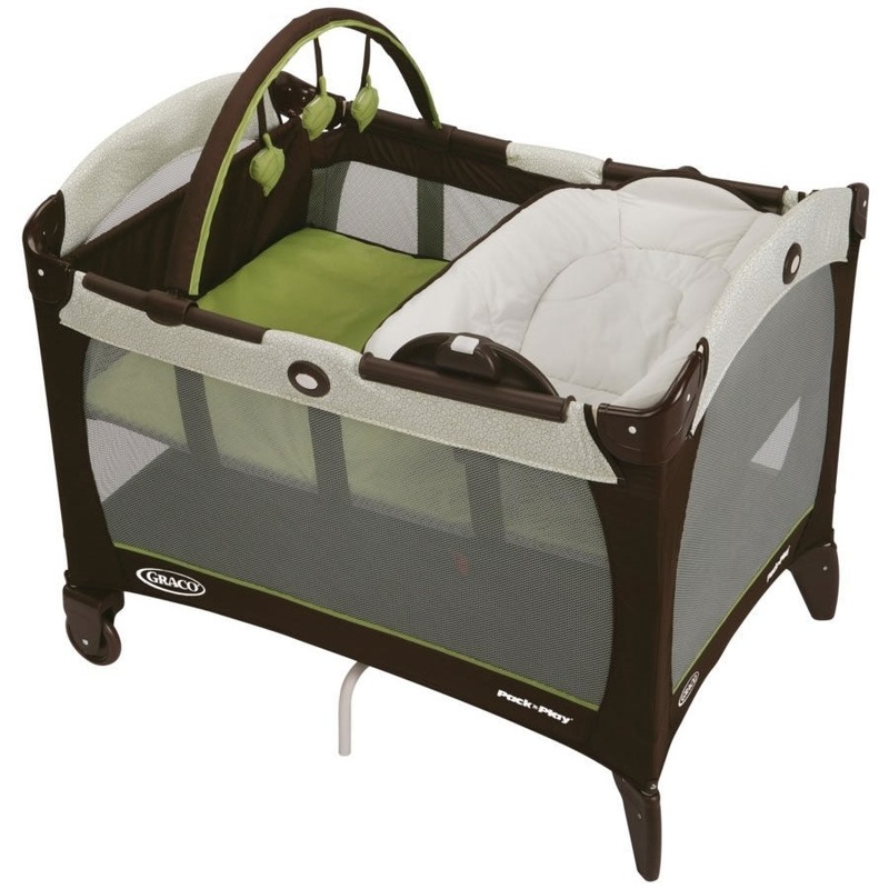 Graco Pack ‘n Play Playard with Reversible Napper & Changer – Go Green