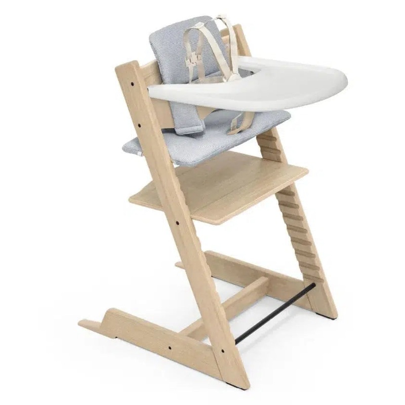 Stokke – Tripp Trapp High Chair + Cushion + Tray – Oak Natural with Nordic Blue
