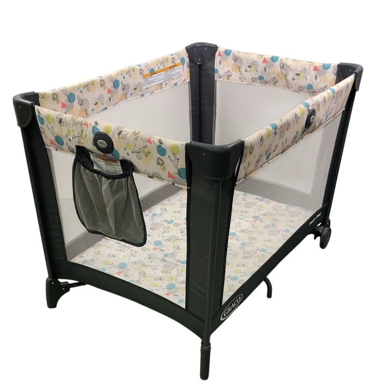 Graco Pack ‘n Play Portable Playard, Carnival