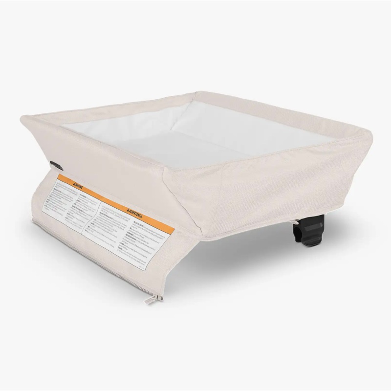 Remi Changing Station – Charlie