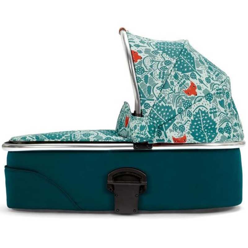 Mamas & Papas Urbo 2 Carrycot – Donna Wilson Special Edition
