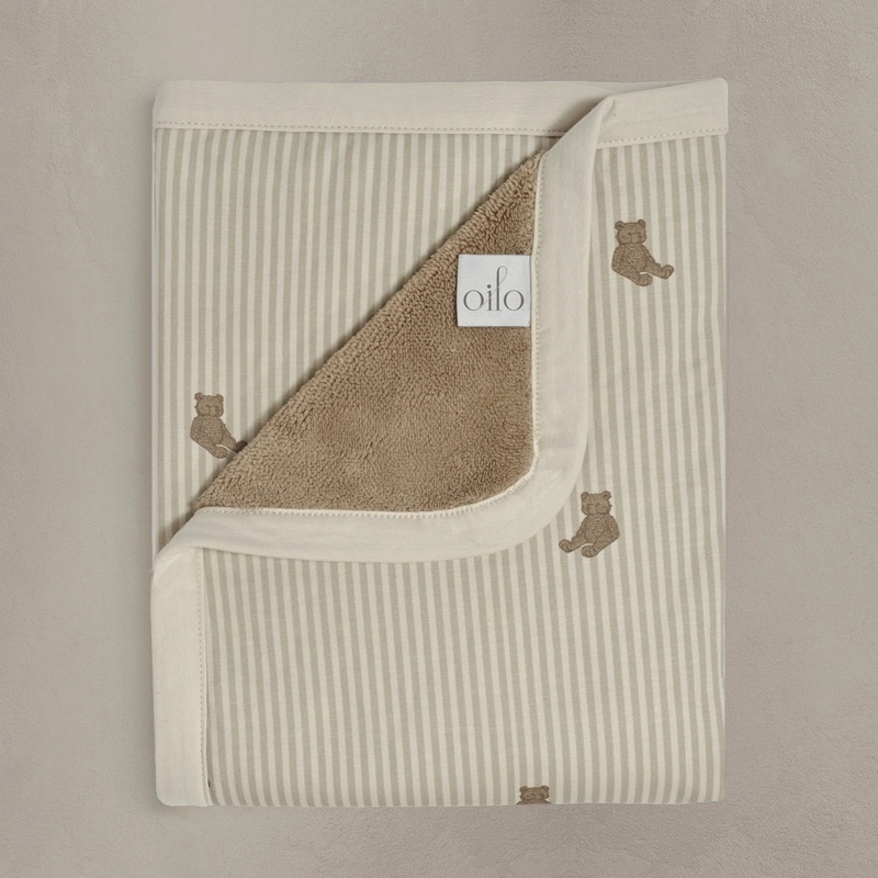 Oilo – Bear – Cuddle Plush Infant Blanket