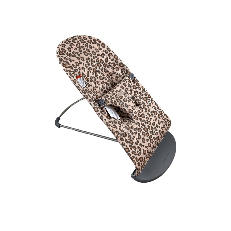 BabyBjorn Bouncer Bliss, Dark Gray Frame, Beige/Leopard Cotton Classic Quilt