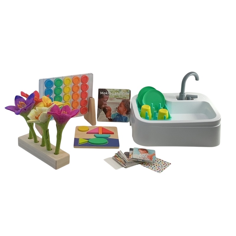 Lovevery The Helper Play Kit