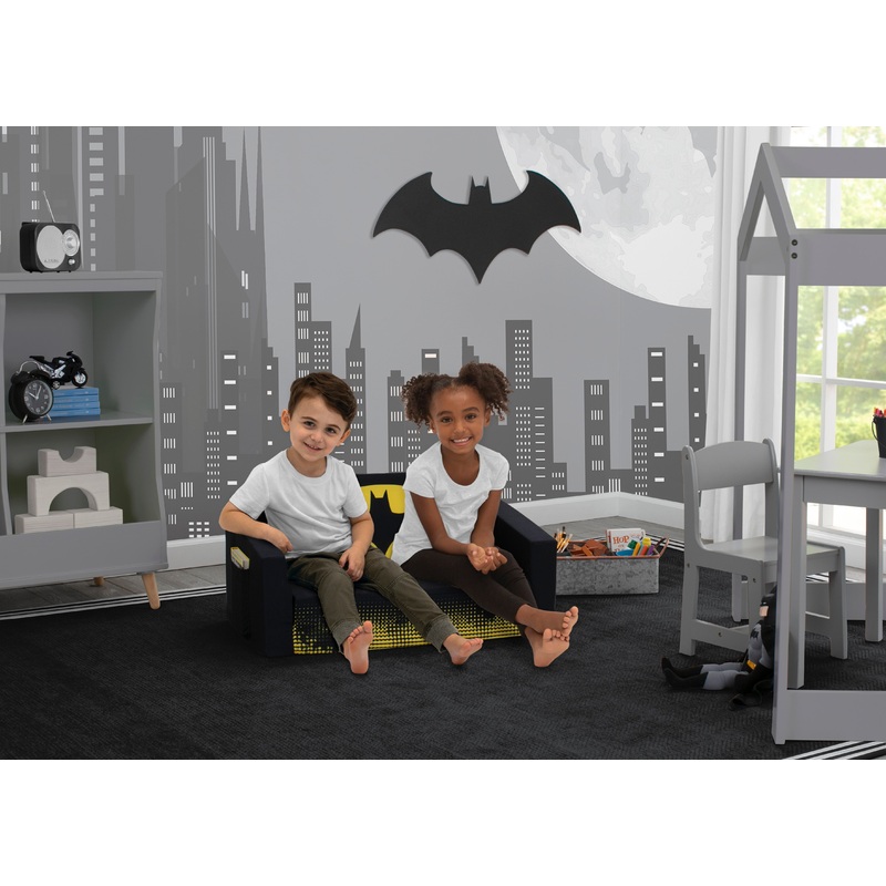 Batman Cozee Flip-Out Sofa – 2-in-1 Convertible Sofa to Lounger for Kids
