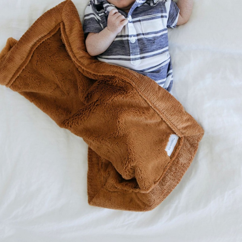 Camel Lush Blanket – Mini