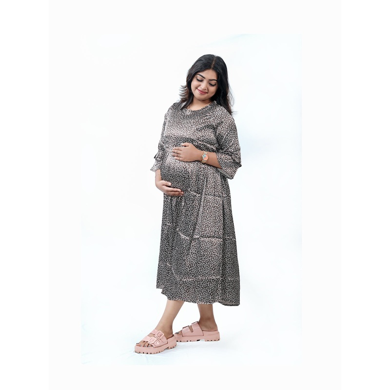 Trendy & Super Comfy Maternity Dress M