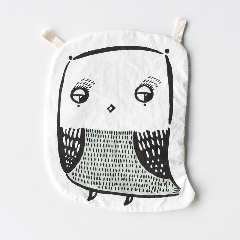 Organic Crinkle Toy Owl