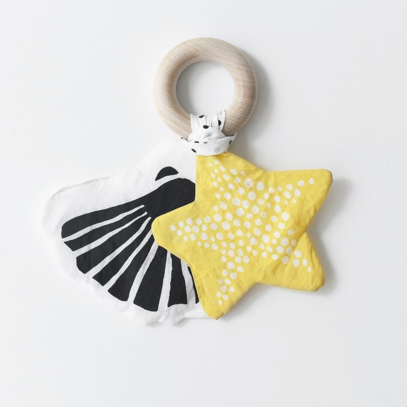 Organic Cotton Crinkle Teether Starfish