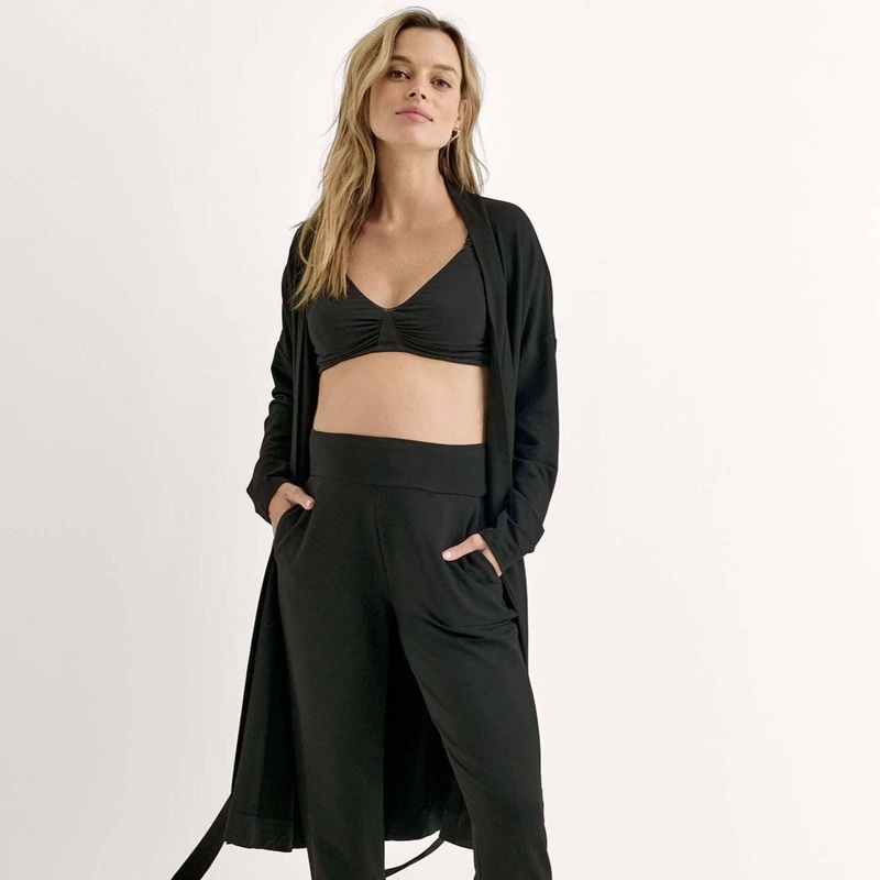 The Nesting Robe Black P